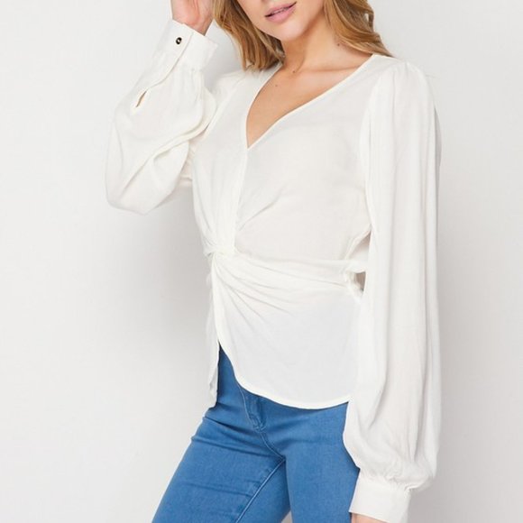 CLASSY DOLLZ White blouse - Picture 7 of 7